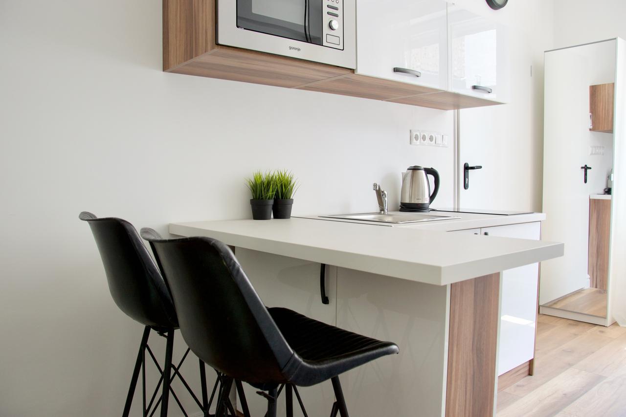 Luxury Apartment By Hi5 - Regiposta Boedapest Buitenkant foto