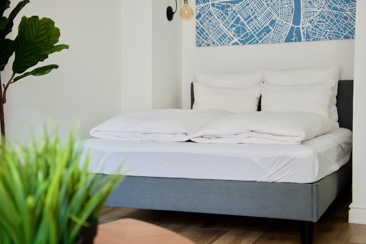 Luxury Apartment By Hi5 - Regiposta Boedapest Buitenkant foto